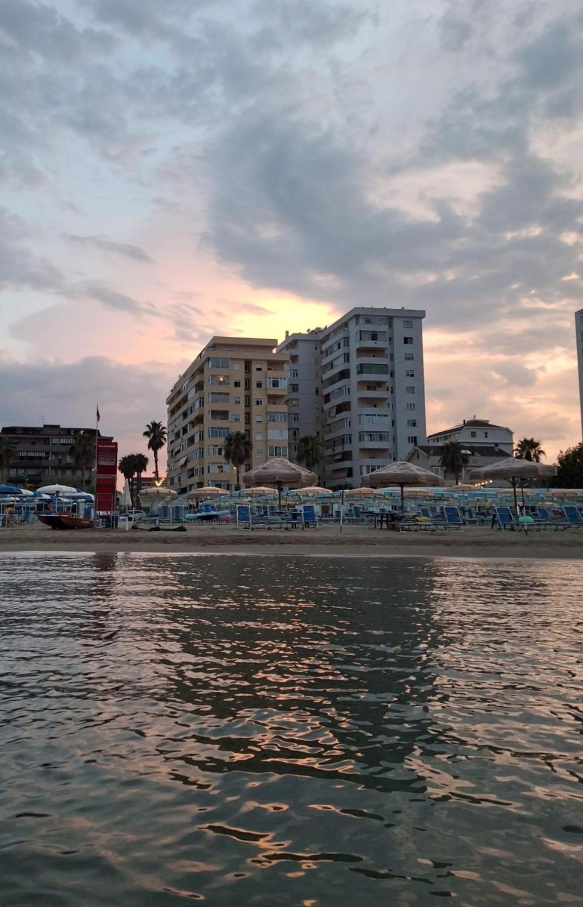 La Terrazza Sul Mare Διαμέρισμα Montesilvano Marina Εξωτερικό φωτογραφία